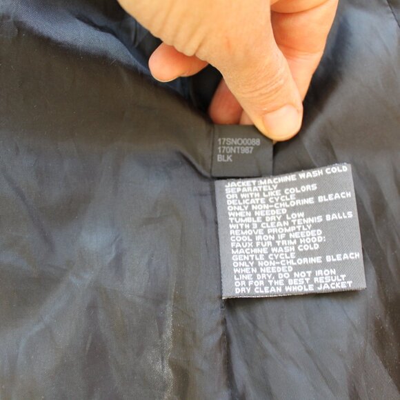 Kenneth Cole Reaction Women's Quilted Puffer Down Hooded Coat Jacket M Black - Picture 7 of 7